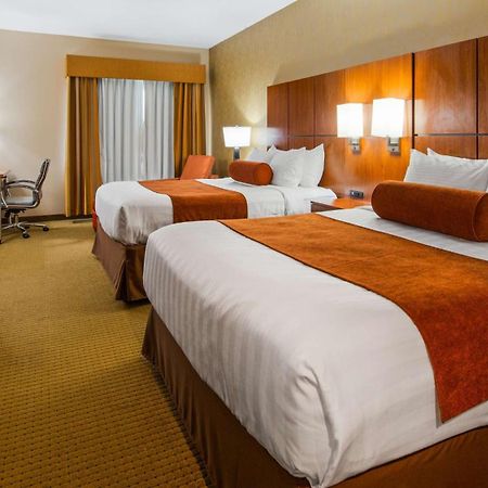 Best Western Plus Finger Lakes Inn & Suites Cortland Esterno foto